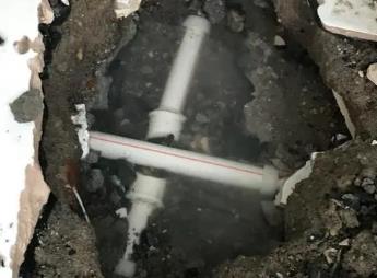 马龙阳台漏水维修公司为您分享楼上楼下漏水怎么处理